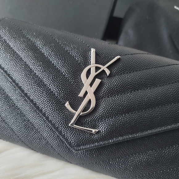 NEW YSL Matelasse Cassandre Large Flap Wallet - Picture 8 of 16